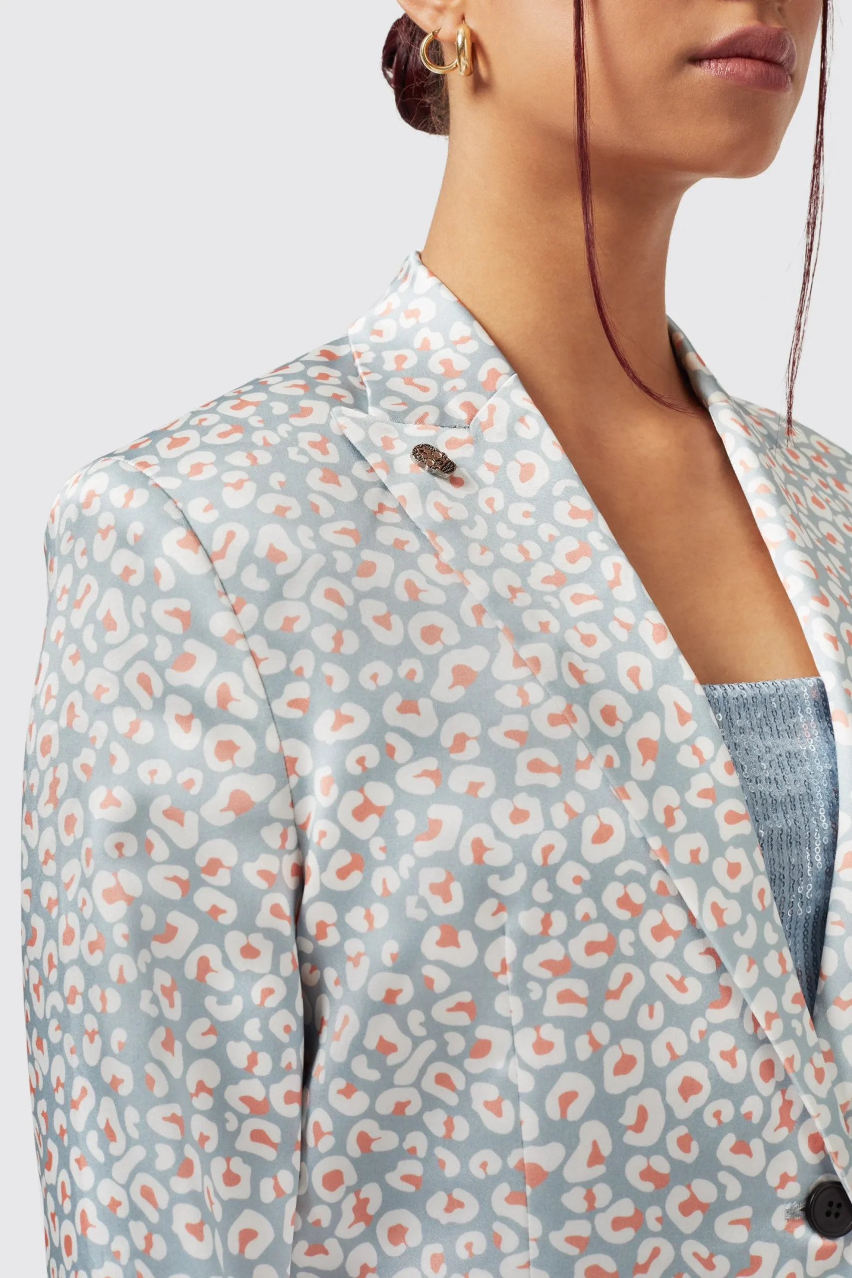 Twisted Tailor Amarantha Slim Fit Blue Jacket | Woman